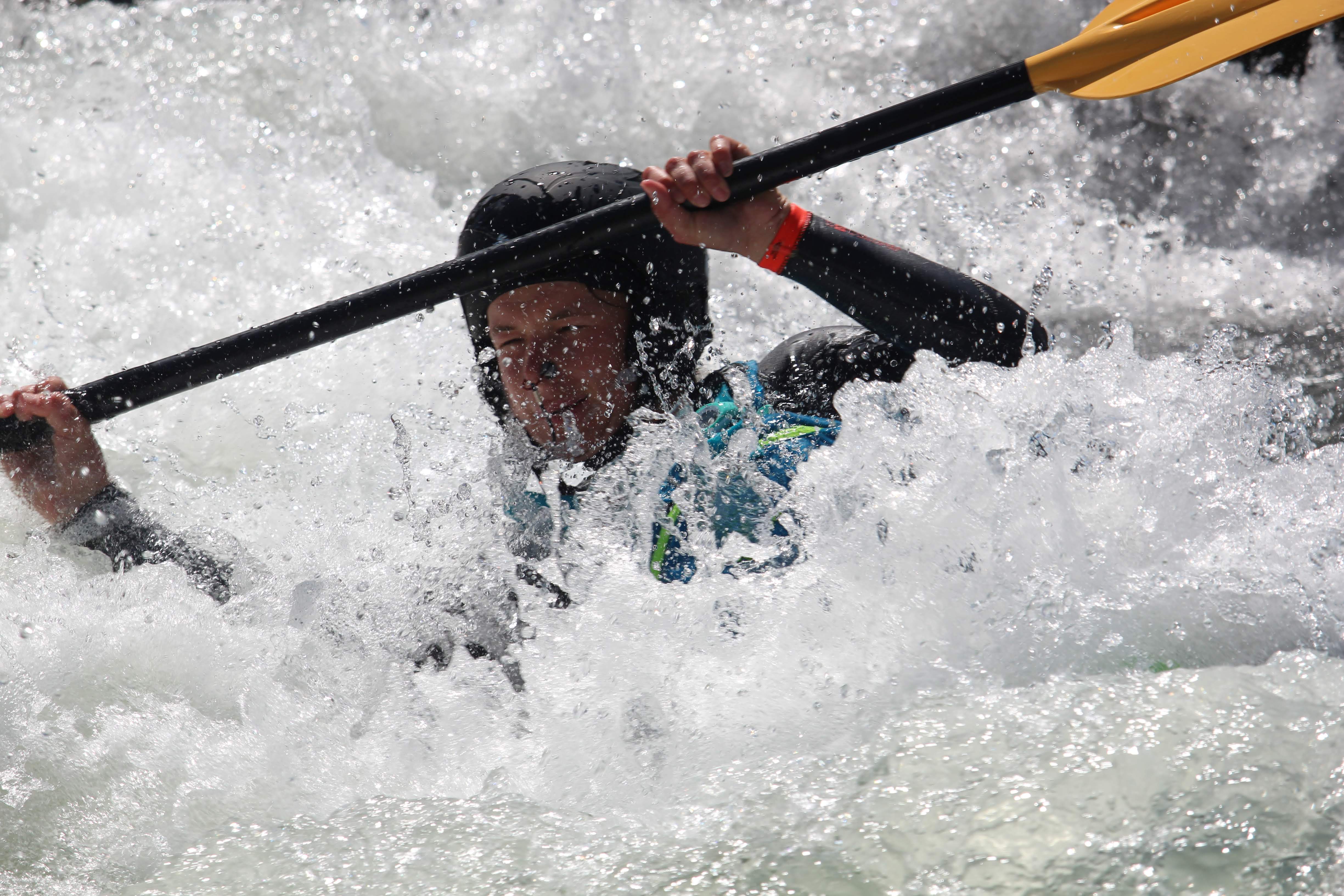 Feli Aarsman kayak picture